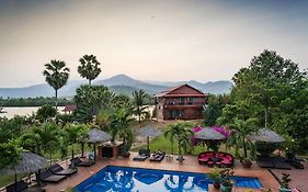 Villa Vedici Kampot